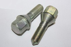 Фото Болт колеса ГАЗ-3110 Волга М12*1,25*35 под литой диск завод.