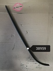 Фото Держатель уплотнителя крышки багажника верхний ГАЗ-31029 Волга правый (водостока)