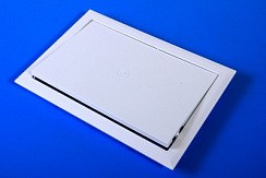 Фото Люк пластиковый ревизионный 218*318 с фланцем 196*296 AD2030 AURAMAX