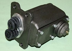 Фото Цилиндр главный тормозной ГАЗ-66 стар.обр.