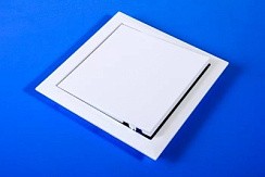 Фото Люк пластиковый ревизионный 218*218 с фланцем 196*196 AD2020 AURAMAX