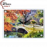 фото Часы настенные "Мост в осеннем парке"