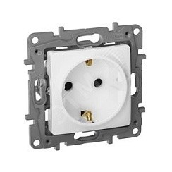 Фото Розетка с заземлением, со шторками, в рамку, Белая, ETIKA