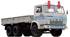 Фото КАМАЗ Стекло ветровое с полосой 1018х650