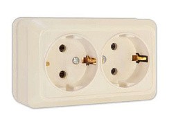 Фото Розетка 2-м о/у б/з "Олимп" 16А 220В сл.кость "UNIVersal" Б-О0102